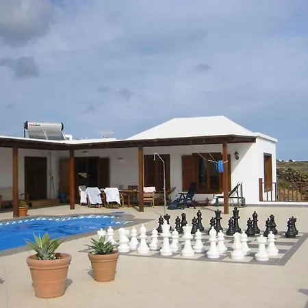شقة Puerto Del Carmen Sleeps 4 Pool Wifi